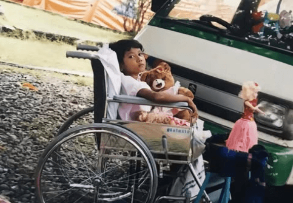 Delisa Kenang Tsunami Aceh 2004, Bagikan Momen Mengharukan di Instagram