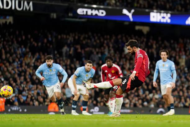 Hasil Derby Manchester: Comeback Dramatis, MU Kalahkan City 2-1