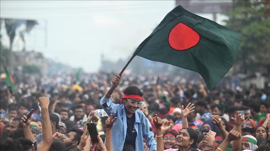 Bangladesh Rayakan Hari Kemenangan Meski Pemilu Masih Belum Pasti