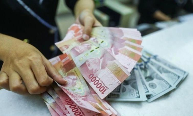 BI Pontang-panting Jaga Stabilitas Rupiah yang Longsor 1,37 Persen di Desember