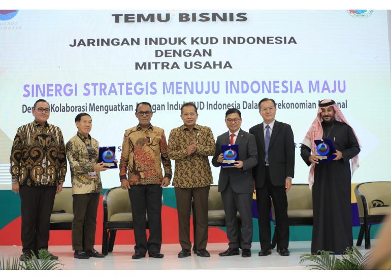 Wamenkop Sebut Bukti Presiden Prabowo Sayang Sama Koperasi