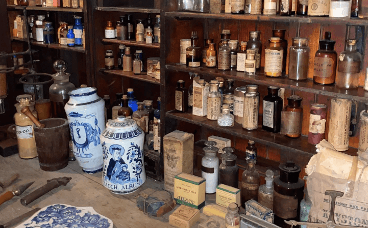 Menelusuri Sejarah Gelap dan Unik di Museum Farmasi New Orleans