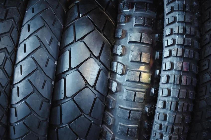 Mengenal Ban Dual-Sport: Solusi untuk Berkendara di Semua Medan