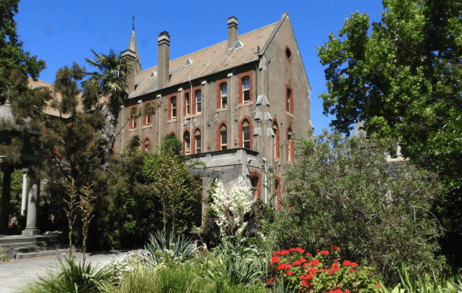 Abbotsford Convent, Dari Lembaga Amal hingga Pusat Budaya
