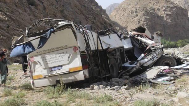 Dua Laka Maut di Afghanistan Tewaskan 44 Orang