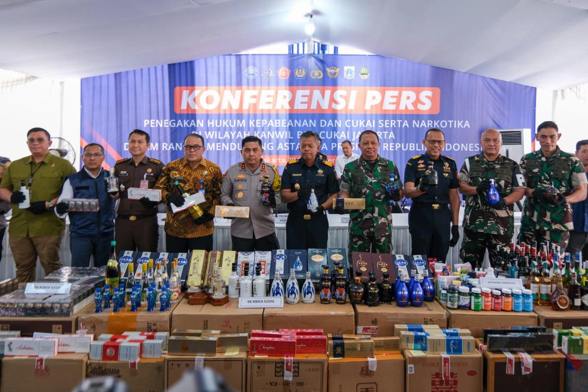 Dukung Asta Cita, Bea Cukai Jakarta Rilis Kinerja Pengawasan Selama 2024
