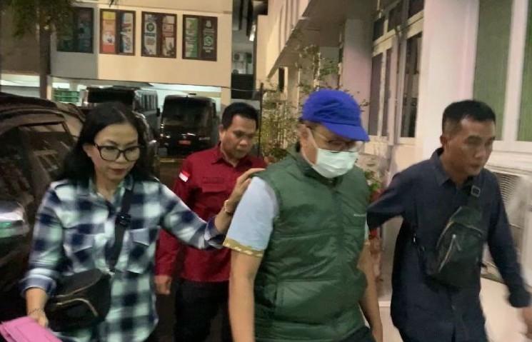 Kejati NTB Tangkap Eks Pejabat Bank Syariah di Semarang Terkait Korupsi KUR Peternakan Sapi