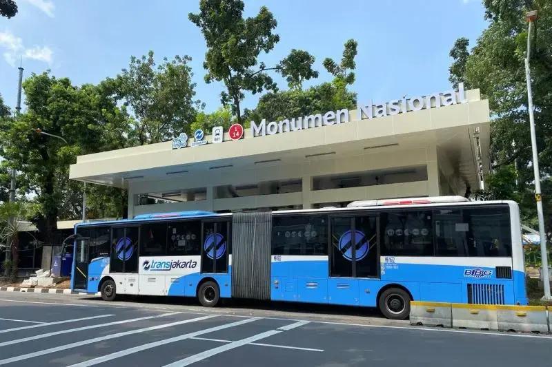 Polisi Imbau Masyarakat Naik Transportasi Publik di Malam Tahun Baru