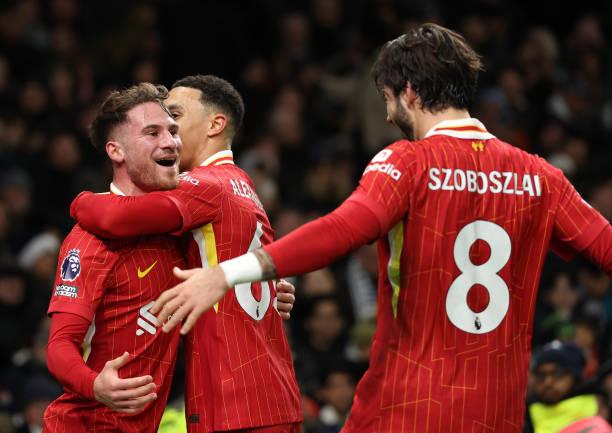 Klasemen Liga Inggris: Liverpool Jauhi Chelsea