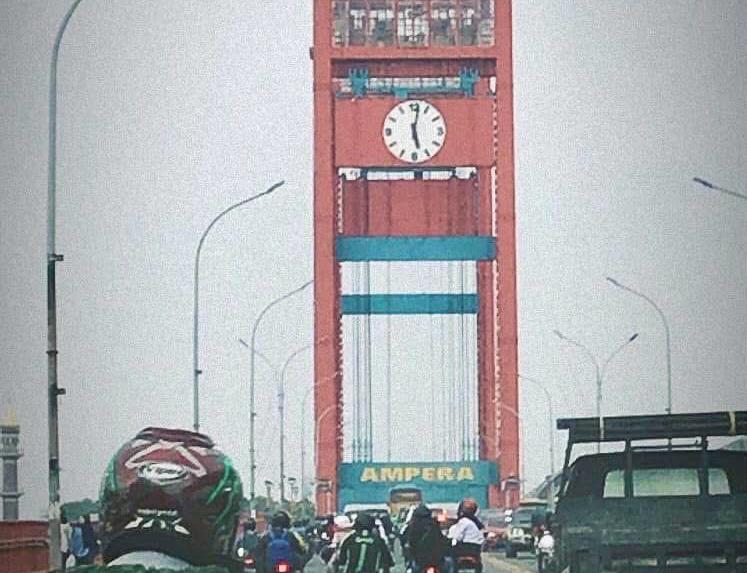 Pesona Jembatan Ampera, Ikon Kota Palembang