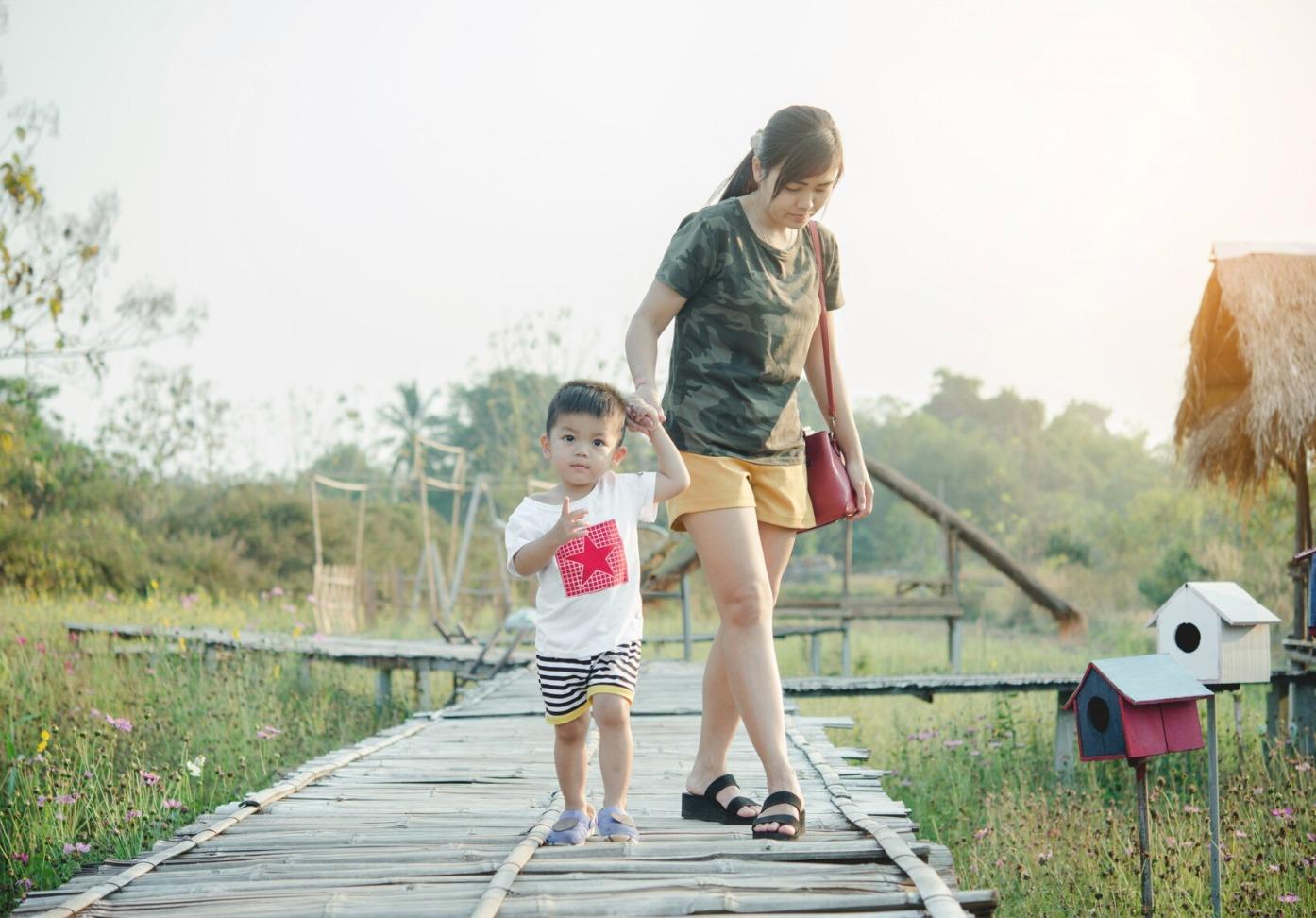 Tips Liburan Bersama Anak Kecil Selama Nataru