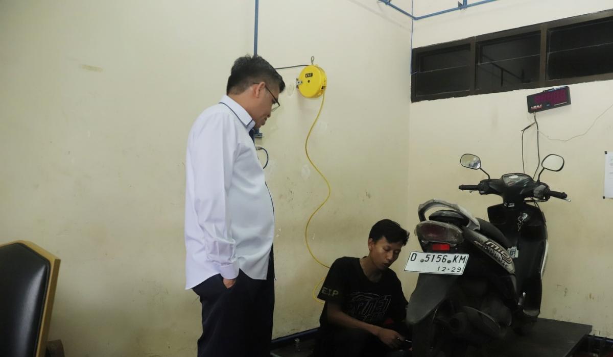 Sukseskan Nataru, Kemnaker Adakan Servis Kendaraan Gratis di BBPVP Bandung