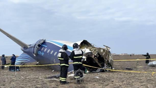 Penyintas Beberkan Momen Tegang saat Kecelakaan Pesawat Azerbaijan Airlines