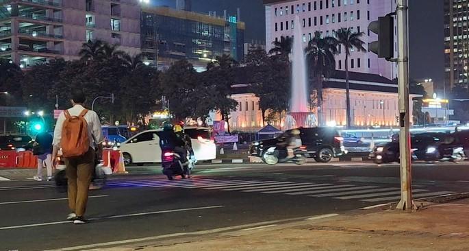 Demo Tolak PPN 12% Berakhir, Jalan Medan Merdeka Barat Kembali Lancar