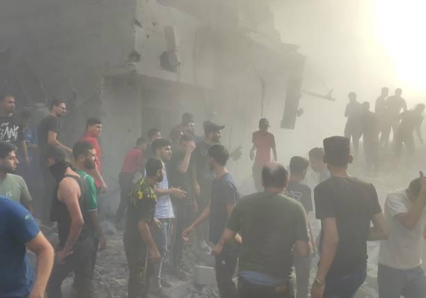 Serangan Udara Israel di Gaza Utara Tewaskan Hampir 50 Orang, Termasuk 3 Tenaga Medis