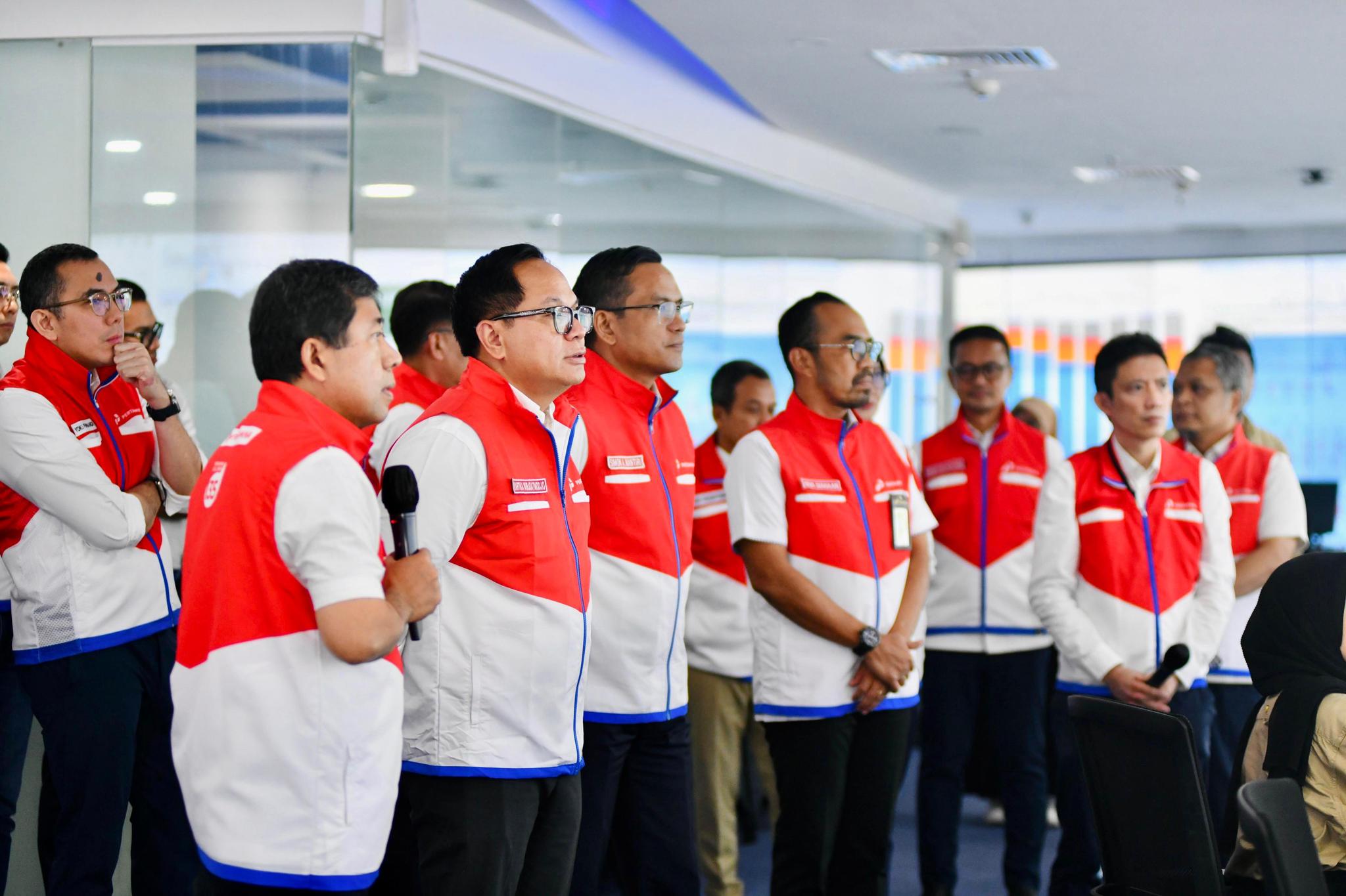Didampingi Dirut Pertamina, Wamen BUMN Tiko Tinjau Pertamina Digital Hub, Pastikan Pasokan Energi jelang Tahun Baru 2025 Aman