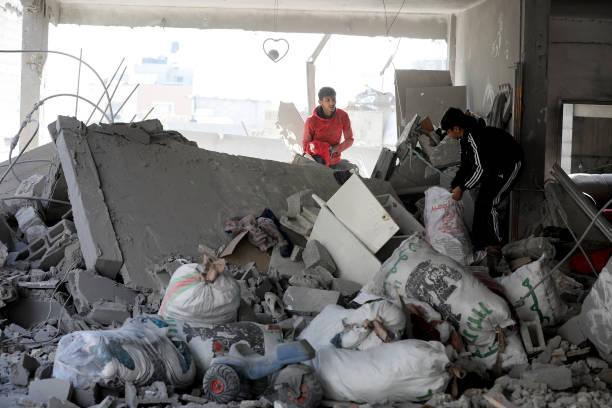 Israel Bakar Rumah Sakit Kamal Adwan, Faskes Terakhir di Gaza Utara,