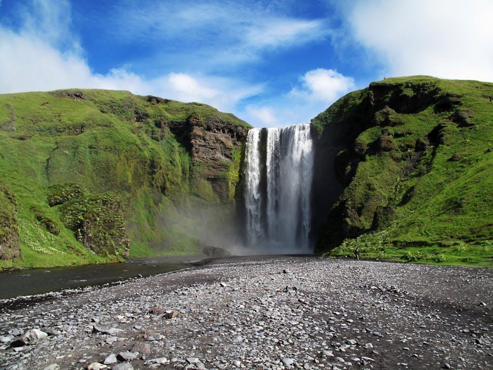 10 Air Terjun Terindah di Amerika Serikat yang Wajib Dikunjungi