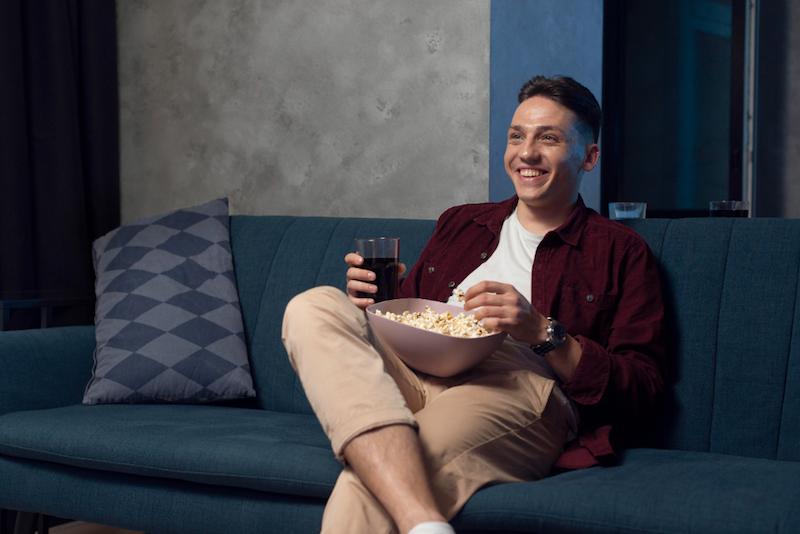 Bagaimana Cara Menikmati Malam Tahun Baru untuk Seorang Introvert?
