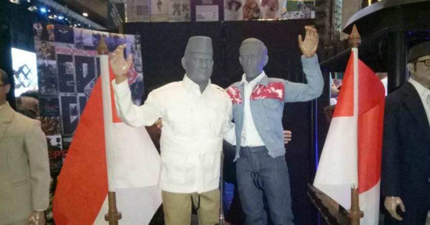 Miniatur Jokowi dan Prabowo Berpelukan Curi Perhatian di Pameran Mainan 'BOTT'