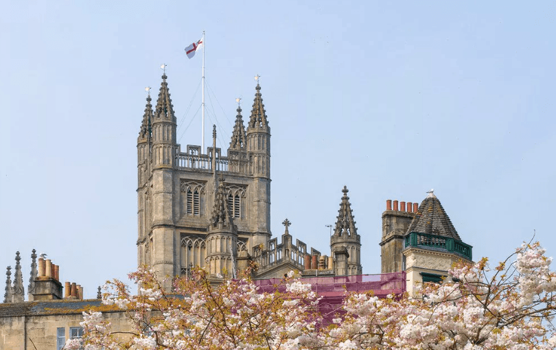 Bath Abbey, Landmark Bersejarah dengan Arsitektur Ikonik di Inggris