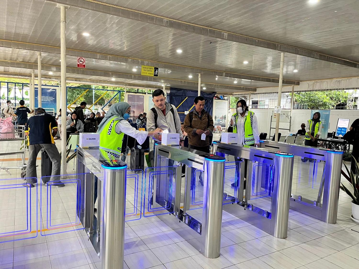 Damri Berhasil Melayani 1 Juta Pelanggan Selama Libur Nataru 2024/2025