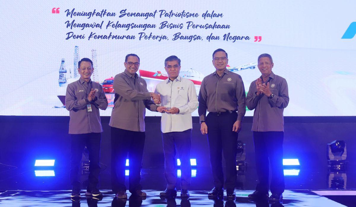 Menaker Yassierli Kukuhkan SPPSI Jakarta Periode 2024-2027