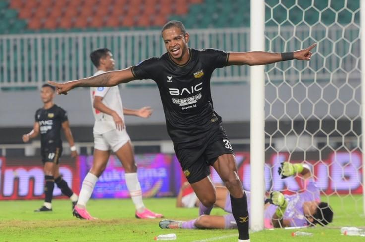 Live Streaming Dewa United FC vs Arema FC Pukul 19.00 WIB