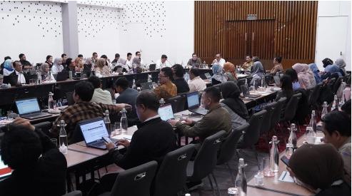Kejar Target Investasi Rp1.650 T, Wakil Menteri Investasi dan Hilirisasi Imbau Perusahaan untuk Segera Lapor LKPM