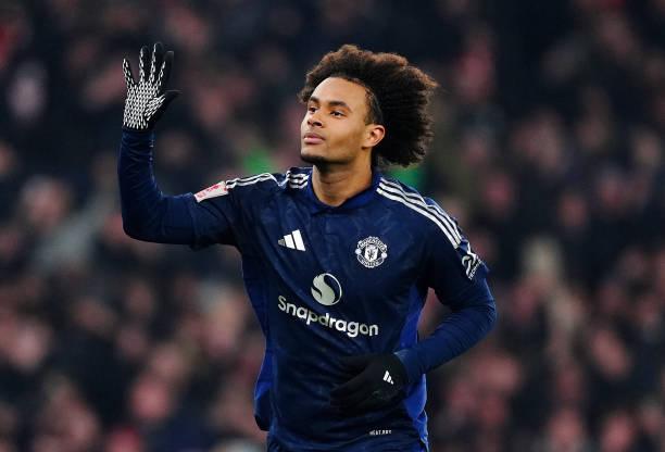 Ketimbang Pindah, Yorke Dorong Zirkzee Berjuang di Manchester United