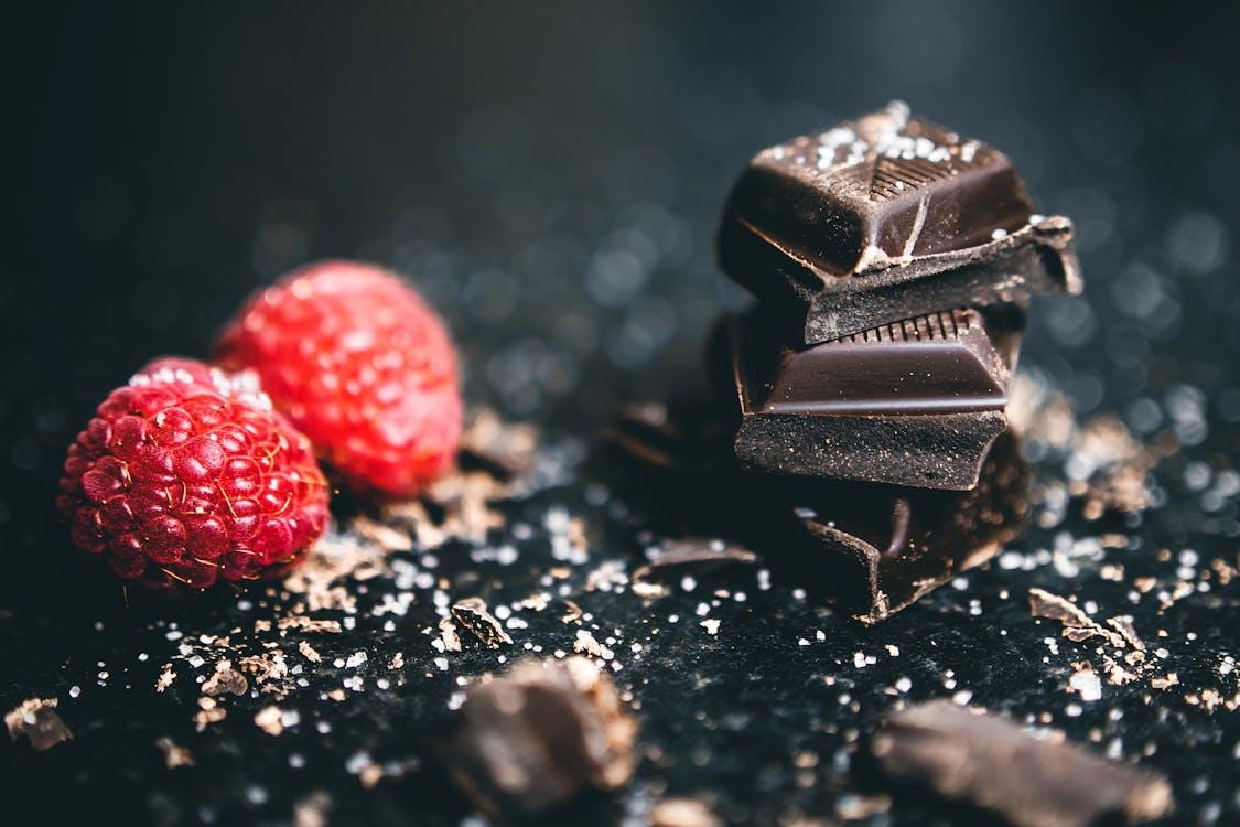 Kiat Konsumsi Cokelat Tanpa Mengganggu Diet Seimbang