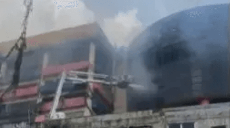 Pencarian Korban Kebakaran di Glodok Plaza akan Dilanjutkan Besok