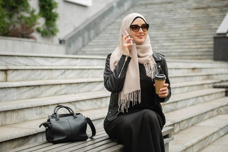 10 Cara Menjadi Wanita Elegan dan Berkelas