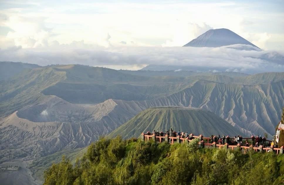 Menurut Situs Travel di Amerika, Ini Rekomendasi Wisata Gunung di Indonesia