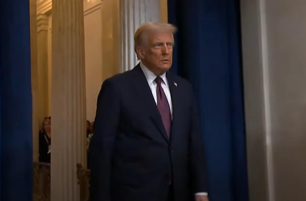 Hari Pertama Trump: AS Resmi Keluar dari WHO, Soroti Kesalahan Pandemi dan Dominasi China