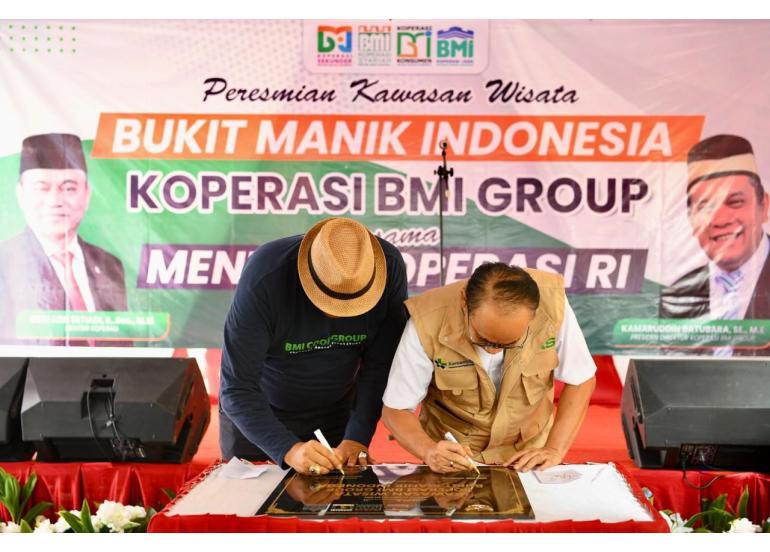 Menkop Resmikan Destinasi Wisata Bukit Manik Indonesia Bogor