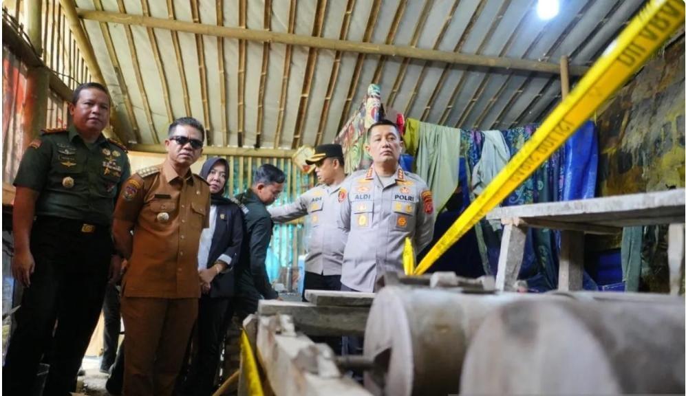Polisi Berhasil Ringkus 7 Orang Penambang Emas Ilegal di Bandung