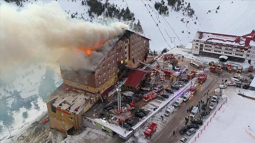 Kebakaran Hotel di Resor Ski Turki Tewaskan 10 Orang