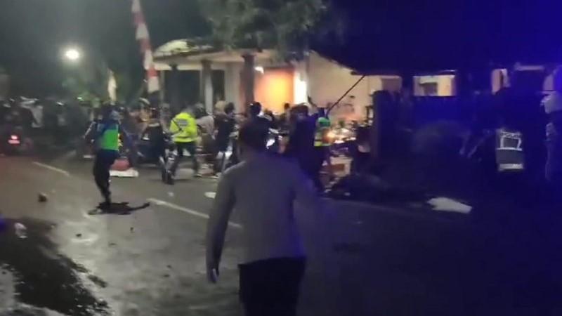 Pesilat di Trenggalek Rusak Polsek Watulimo Sebabkan 3 Polisi Terluka, Pelaku Diburu