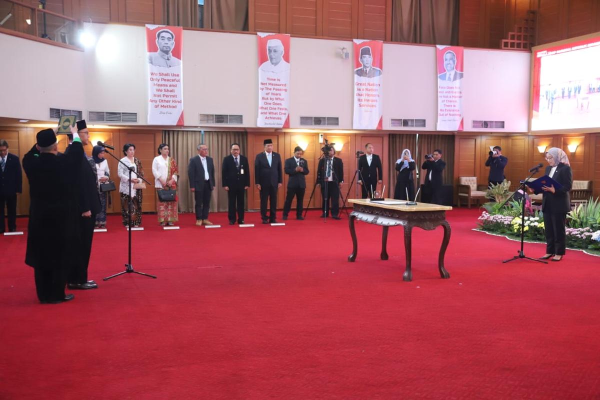 Lantik Kepala ANRI, Menteri PANRB Sampaikan Sejumlah Pesan