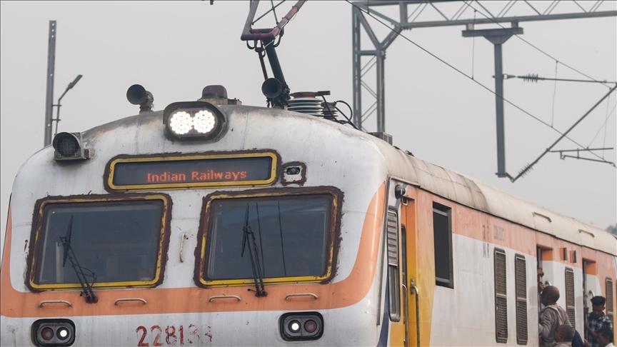 Tragis! Panik Kebakaran, 12 Penumpang KA Tewas Tertabrak Kereta Lain