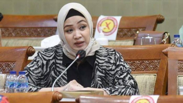 Komisi IX DPR Usulkan Atase Ketenagakerjaan Dipindahkan ke Kementerian P2MI
