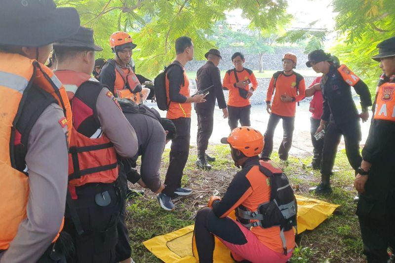 Diminta Buang Ikan Lele Mati, Bocah Bali Tewas Hanyut di Tukad Korea