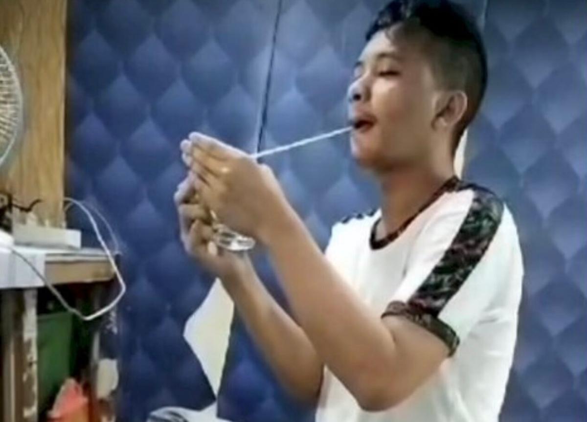 Viral! Warga Binaan Lapas Tanjung Raja Ogan Ilir Kepergok Hisab Sabu