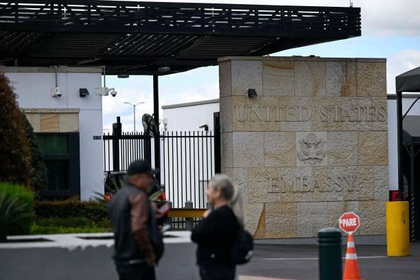 Kolombia Terima Warganya yang Deportasi via Pesawat Militer AS