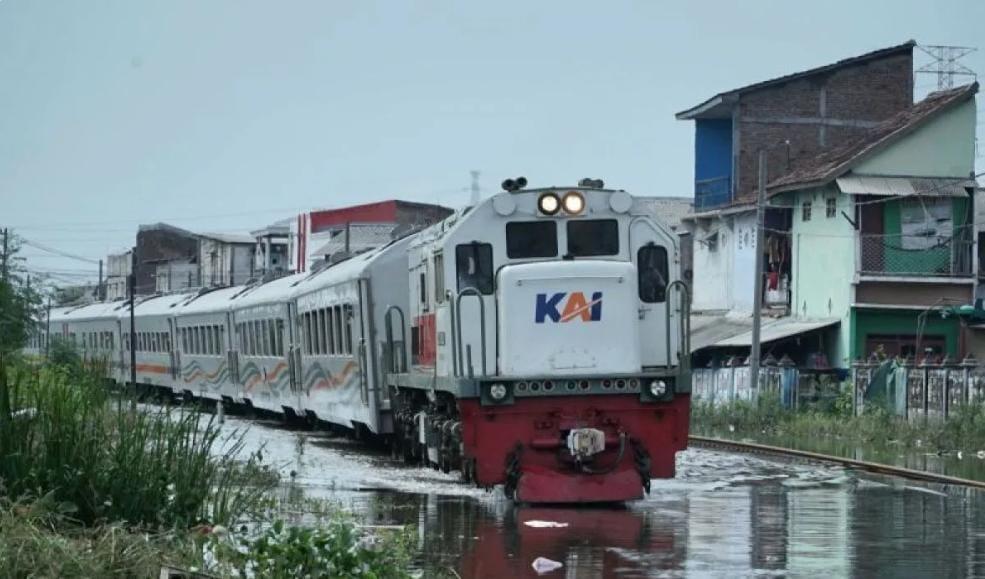 5.406 Tiket Kereta Dibatalkan Akibat Banjir di Grobogan