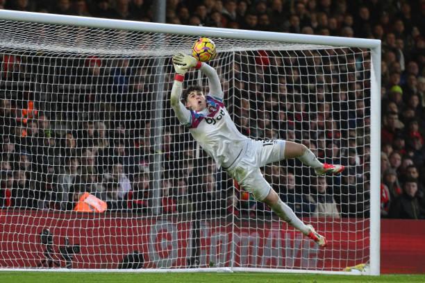 Robert Sanchez Blunder Terus, Chelsea Mau Pulangkan Kepa?