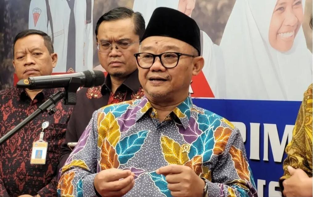 Mendikdasmen Ungkap Alasan Sekolah Swasta Dilibatkan dalam SPMB