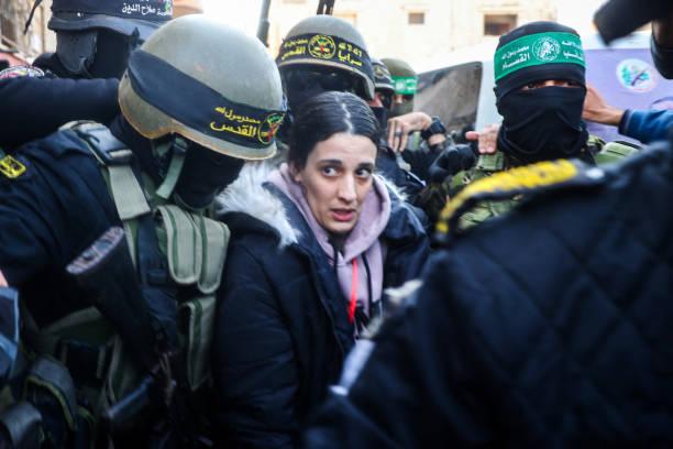 Hamas Umumkan Tiga Nama Sandera Israel yang bakal Dibebaskan Besok