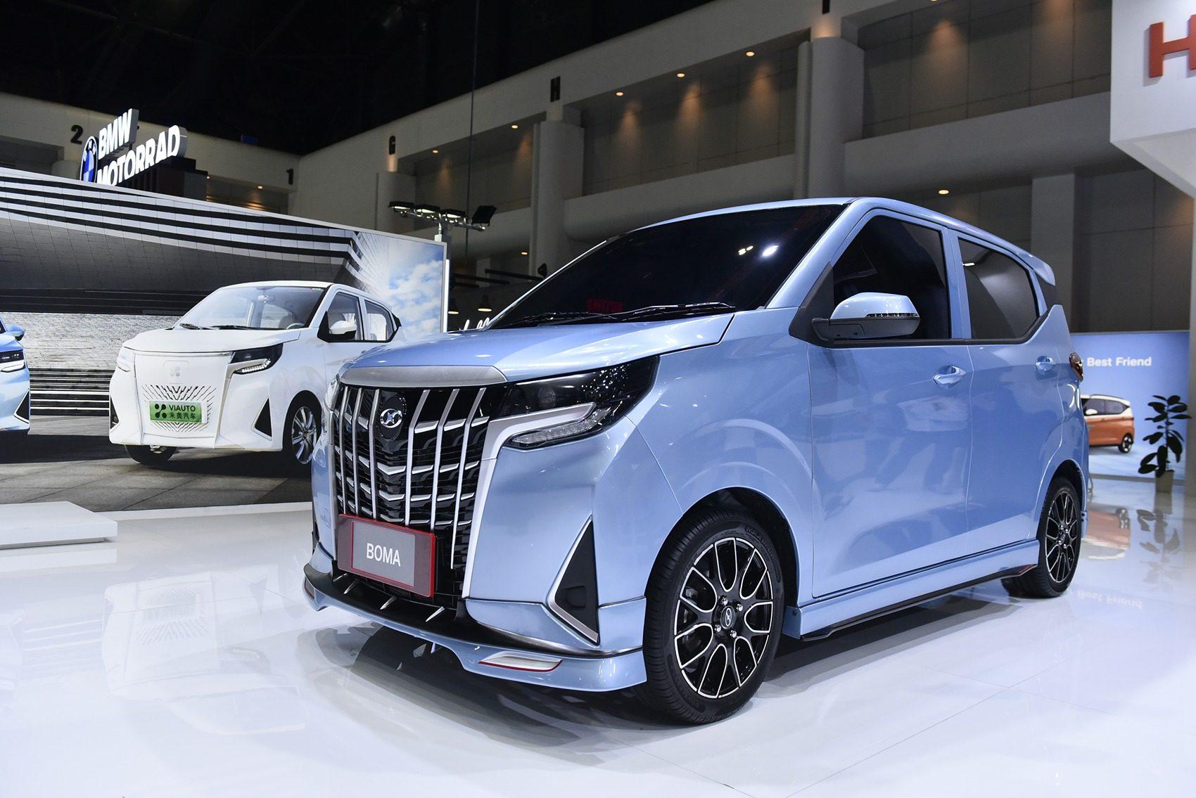 Utomocorp Rilis Mobil Listrik Mungil Honri di IIMS, Desainnya Mirip Alphard?
